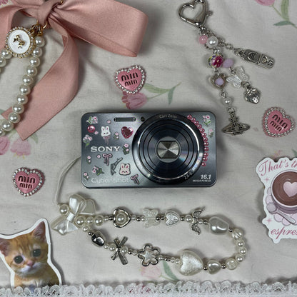 Shecameras™ Sony Cyber-shot DSC-W570