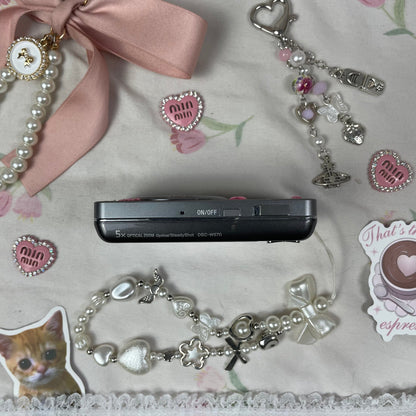 Shecameras™ Sony Cyber-shot DSC-W570